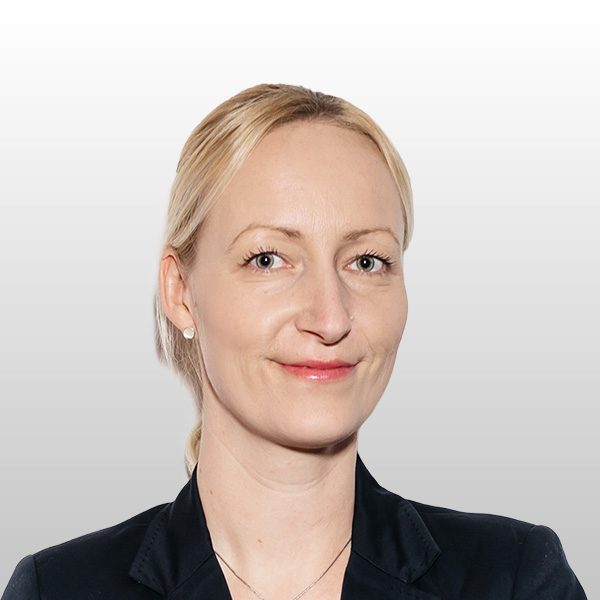 Susanne_Jansen_Portrait_Quadrat_600x600